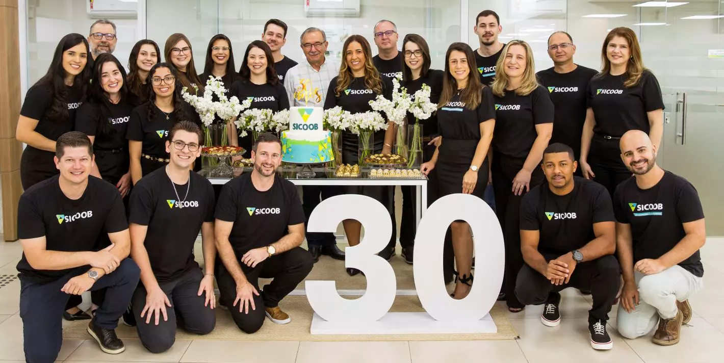 Café da manhã celebra 30 anos da primeira agência do Sicoob Sul-Serrano
